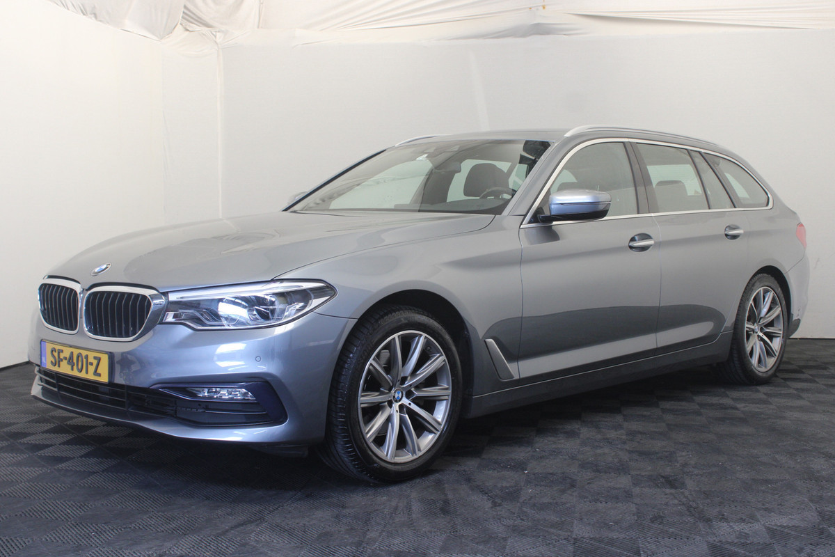 BMW 5 Serie Touring 520i Corporate Lease High Executive |Camera|Stoelverw.|