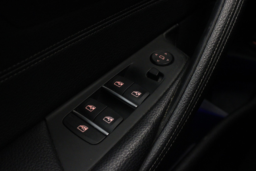 BMW 5 Serie Touring 520i Corporate Lease High Executive |Camera|Stoelverw.|