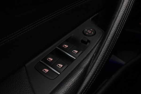 BMW 5 Serie Touring 520i Corporate Lease High Executive |Camera|Stoelverw.|