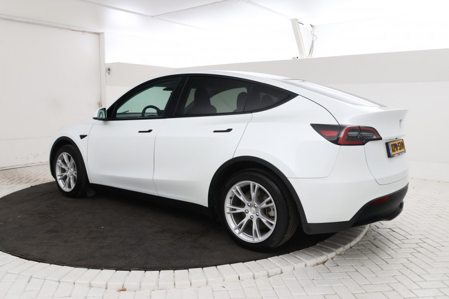 Tesla Model Y Long Range AWD 75 kWh Navigatie, trekhaak! Volleder, Climate