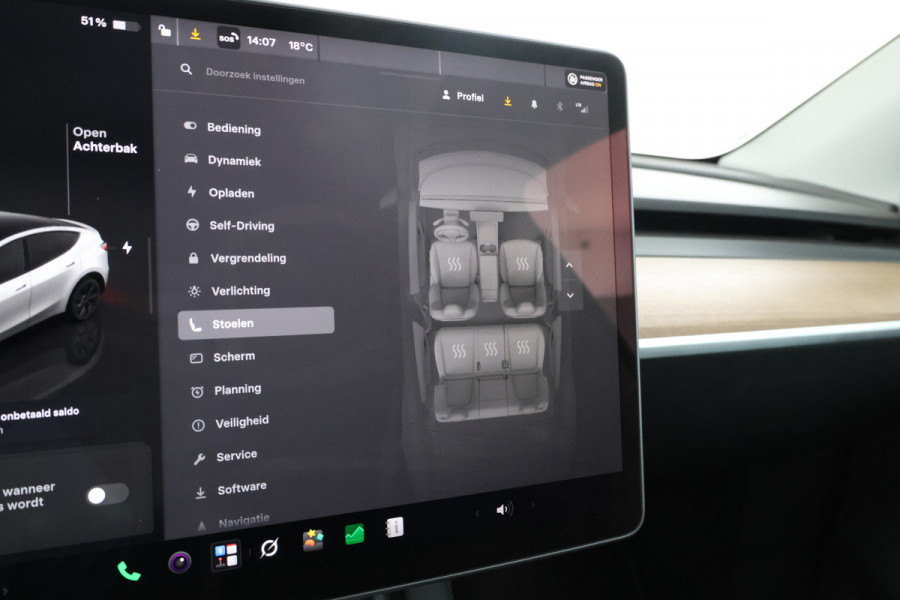 Tesla Model Y Long Range AWD 75 kWh Navigatie, trekhaak! Volleder, Climate