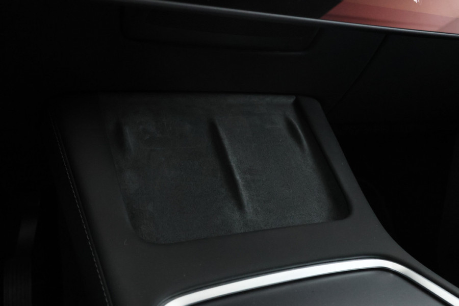 Tesla Model Y Long Range AWD 75 kWh Navigatie, trekhaak! Volleder, Climate