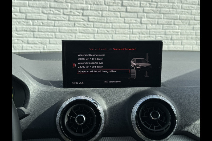 Audi Q2 35 TFSI Pro Line Digitaal dashoard Camera CarPlay Keyless Clima Cruise