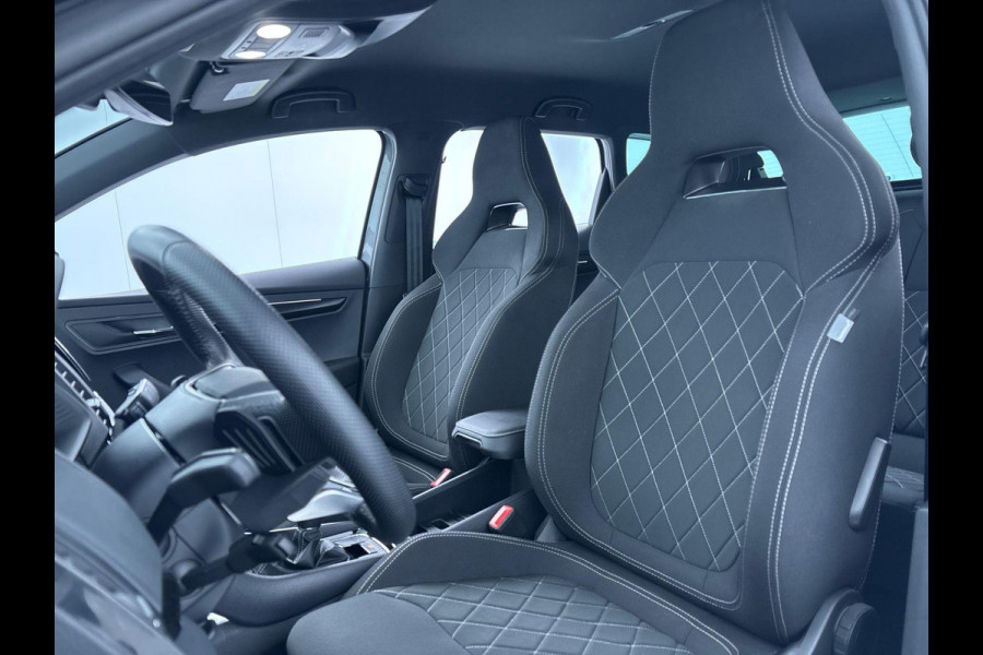 Škoda Karoq 1.5 TSI ACT Sportline Business 150 pk Automaat (DSG) | Verlengde garantie | Navigatie via App | Parkeersensoren | Achteruitrijcamera | Adaptieve cruise control | Stoelverwarming v/a | Verwarmde voorruit |