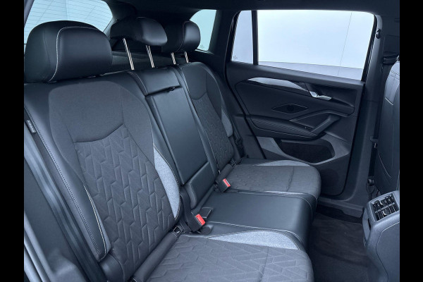 Volkswagen Tiguan 1.5 eTSI Life GOAL 150 pk Automaat (DSG) | Navigatie | Trekhaak (wegklapbaar) | Parkeersensoren (Park assist) | Rondomzicht camera | Stoelverwarming | Keyless | LED koplampen |