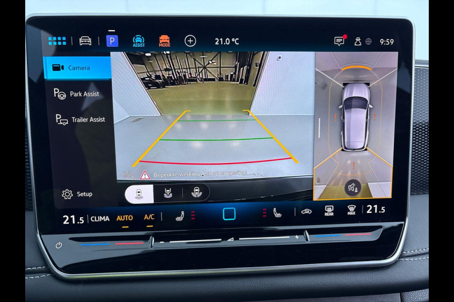 Volkswagen Tiguan 1.5 eTSI Life GOAL 150 pk Automaat (DSG) | Navigatie | Trekhaak (wegklapbaar) | Parkeersensoren (Park assist) | Rondomzicht camera | Stoelverwarming | Keyless | LED koplampen |