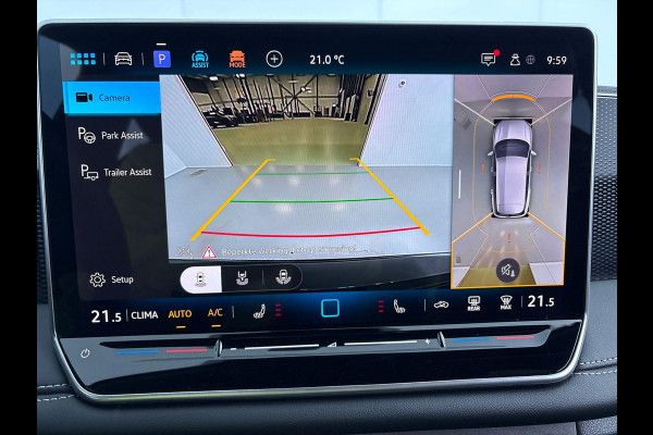 Volkswagen Tiguan 1.5 eTSI Life GOAL 150 pk Automaat (DSG) | Navigatie | Trekhaak (wegklapbaar) | Parkeersensoren (Park assist) | Rondomzicht camera | Stoelverwarming | Keyless | LED koplampen |