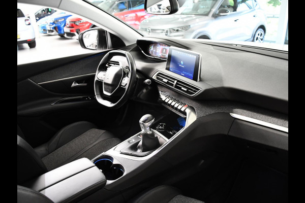 Peugeot 3008 1.2 PureTech AGC Allure | Panoramadak | Trekhaak | Navigatie | Climate Control | Achteruitrijcamera |
