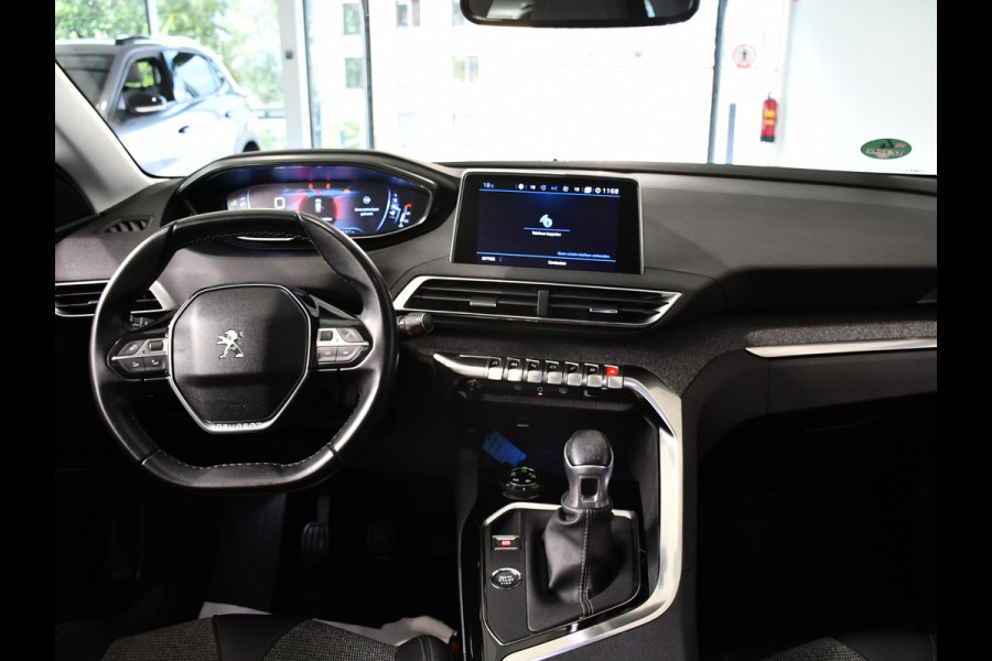 Peugeot 3008 1.2 PureTech AGC Allure | Panoramadak | Trekhaak | Navigatie | Climate Control | Achteruitrijcamera |