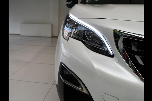 Peugeot 3008 1.2 PureTech AGC Allure | Panoramadak | Trekhaak | Navigatie | Climate Control | Achteruitrijcamera |