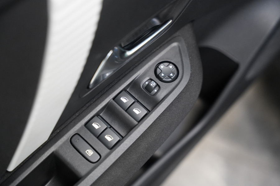 Citroën Ë-C4 You 136pk Standard range 50 kWh 360 Camera PDC Carplay