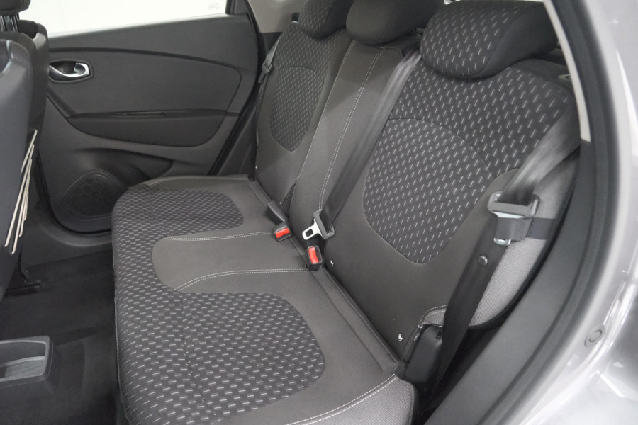 Renault Captur TCe 150 EDC Intens | Panoramadak | Camera | Allseason Banden