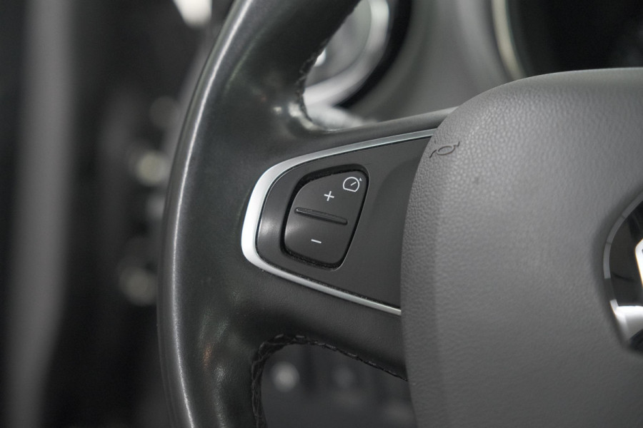 Renault Captur TCe 150 EDC Intens | Panoramadak | Camera | Allseason Banden