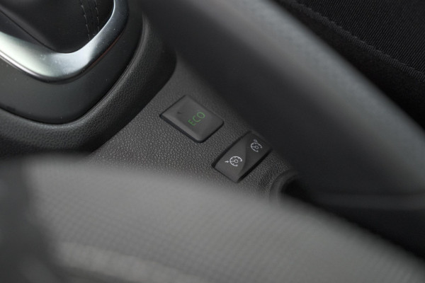 Renault Captur TCe 150 EDC Intens | Panoramadak | Camera | Allseason Banden
