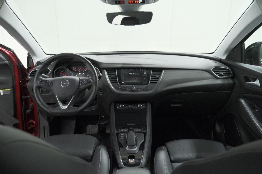 Opel Grandland 1.6 Turbo Plug-In Hybrid 300 4x4 Ultimate | Trekhaak | Elektrische Kofferklep | 360 Camera | Adaptieve Cruise Control | Pack Leder