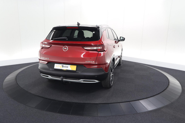 Opel Grandland 1.6 Turbo Plug-In Hybrid 300 4x4 Ultimate | Trekhaak | Elektrische Kofferklep | 360 Camera | Adaptieve Cruise Control | Pack Leder