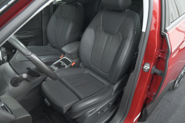 Opel Grandland 1.6 Turbo Plug-In Hybrid 300 4x4 Ultimate | Trekhaak | Elektrische Kofferklep | 360 Camera | Adaptieve Cruise Control | Pack Leder