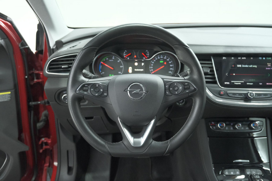 Opel Grandland 1.6 Turbo Plug-In Hybrid 300 4x4 Ultimate | Trekhaak | Elektrische Kofferklep | 360 Camera | Adaptieve Cruise Control | Pack Leder