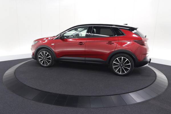 Opel Grandland 1.6 Turbo Plug-In Hybrid 300 4x4 Ultimate | Trekhaak | Elektrische Kofferklep | 360 Camera | Adaptieve Cruise Control | Pack Leder