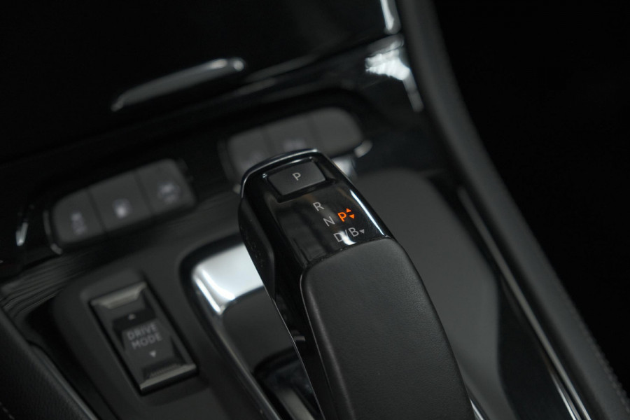 Opel Grandland 1.6 Turbo Plug-In Hybrid 300 4x4 Ultimate | Trekhaak | Elektrische Kofferklep | 360 Camera | Adaptieve Cruise Control | Pack Leder