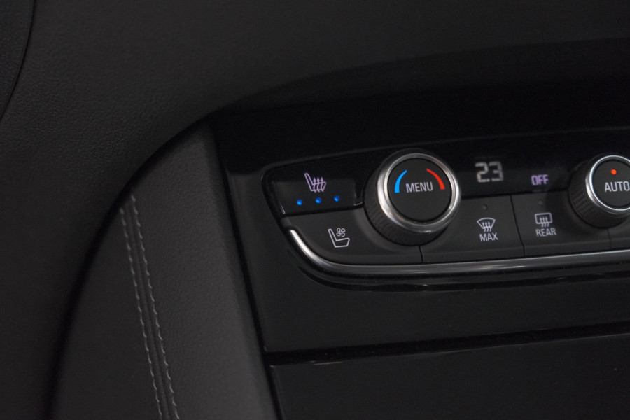 Opel Grandland 1.6 Turbo Plug-In Hybrid 300 4x4 Ultimate | Trekhaak | Elektrische Kofferklep | 360 Camera | Adaptieve Cruise Control | Pack Leder