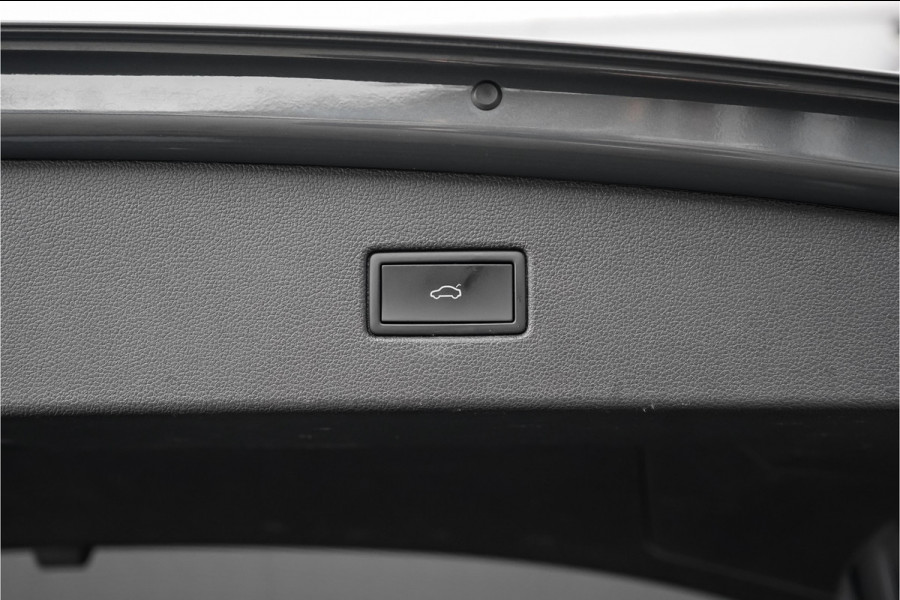Volkswagen Tiguan 1.4 TSI eHybrid R-Line Business+ Black Pack Pano Camera 360° ACC 20"