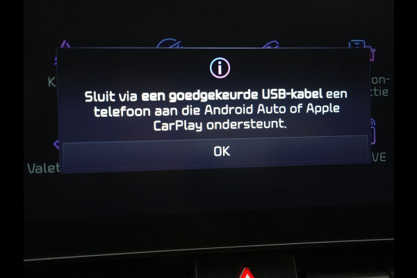 Kia Sportage 1.6 T-GDi AWD GT-PlusLine PHEV 265pk Dealer O.H. | SOH 98% | Trekhaak Afn. | Panodak | 360 Camera | Adaptive Cruise | Harman / Kardon | Lederen Sportstoelen Memory & Ventilatie | BLIS | Keyless | Stoelen & Stuur Verwarmd | Apple Carplay | Plug In Hybrid |