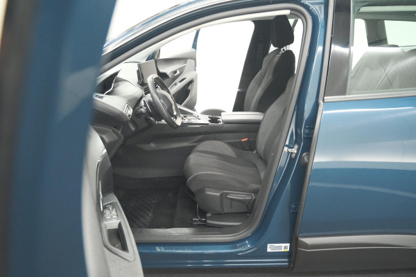 Peugeot 5008 PureTech 130 EAT8 Active Pack | 7 Zitplaatsen | Apple Carplay | Parkeersensoren | Navigatie