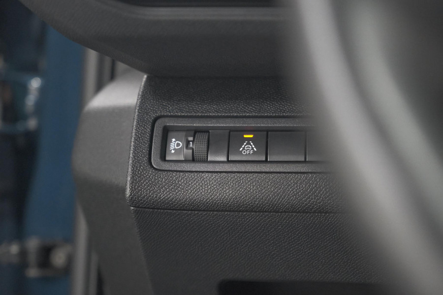Peugeot 5008 PureTech 130 EAT8 Active Pack | 7 Zitplaatsen | Apple Carplay | Parkeersensoren | Navigatie