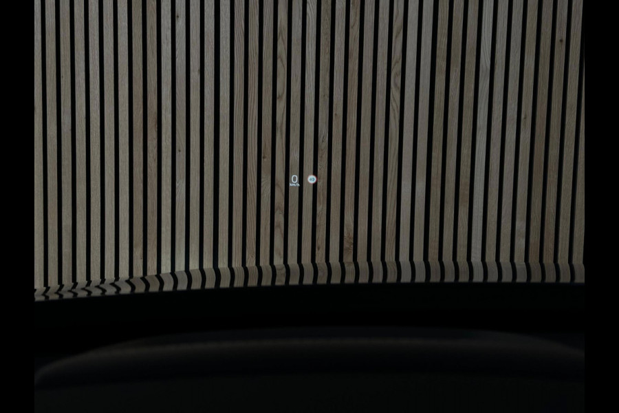Volvo XC90 2.0 T8 Recharge AWD R-Design LONG RANGE|PANO|LUCHTVERING|TREKHAAK|H&K|HUD|360 CAM|22 INCH