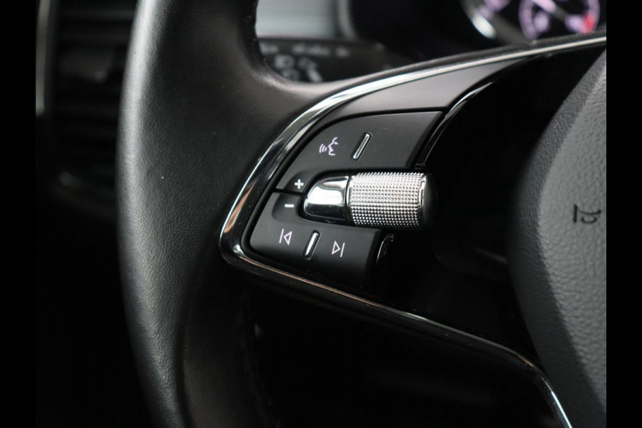 Škoda Kodiaq 1.5 TSI Business Edition | Trekhaak | LED | Apple Carplay | Navigatie | Camera |