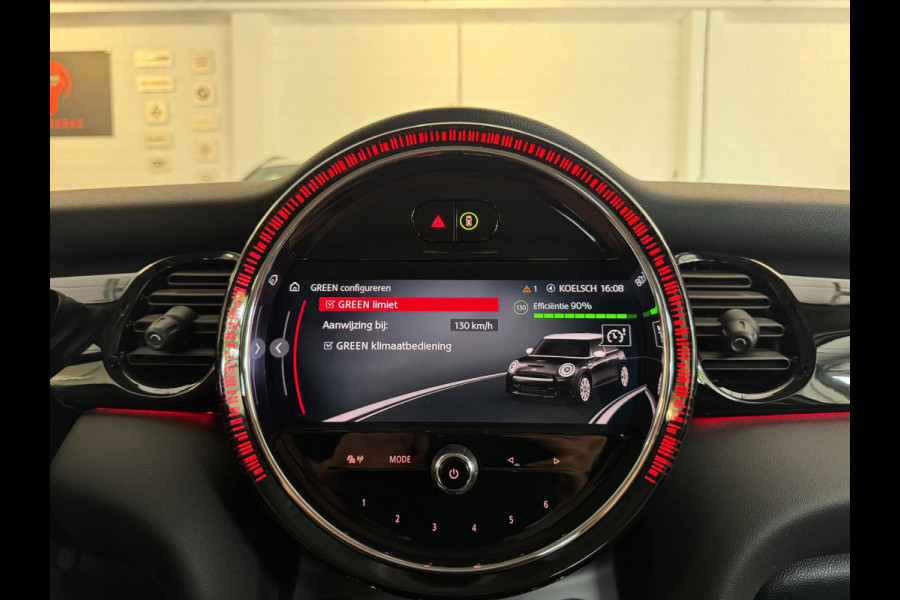 MINI 5-deurs 2.0 Cooper S Classic / LAGE KM-STAND ! / CAMERA / KEYLESS / CARPLAY / CLIMATE / SFEER / STOEL+STUUR VERW. / DAB+ !
