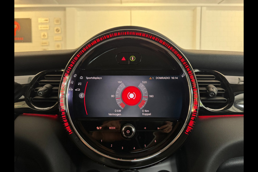 MINI 5-deurs 2.0 Cooper S Classic / LAGE KM-STAND ! / CAMERA / KEYLESS / CARPLAY / CLIMATE / SFEER / STOEL+STUUR VERW. / DAB+ !