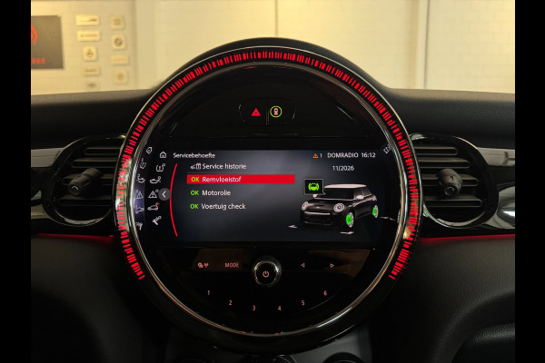 MINI 5-deurs 2.0 Cooper S Classic / LAGE KM-STAND ! / CAMERA / KEYLESS / CARPLAY / CLIMATE / SFEER / STOEL+STUUR VERW. / DAB+ !
