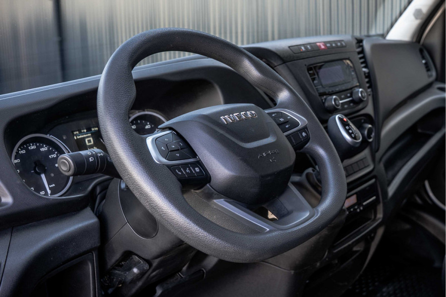 Iveco Daily 3.0L 40C18 | N1 | L4H2 | Cruise | Volledig Ingericht | Airco | Trekhaak | Imperiaal