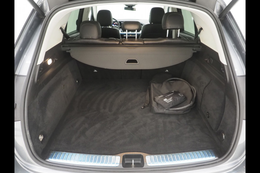 Mercedes-Benz GLE 350 e 4MATIC | Leder | Sfeerlicht | Camera | Stoelverwarming | Dodehoek | Cruise | LED