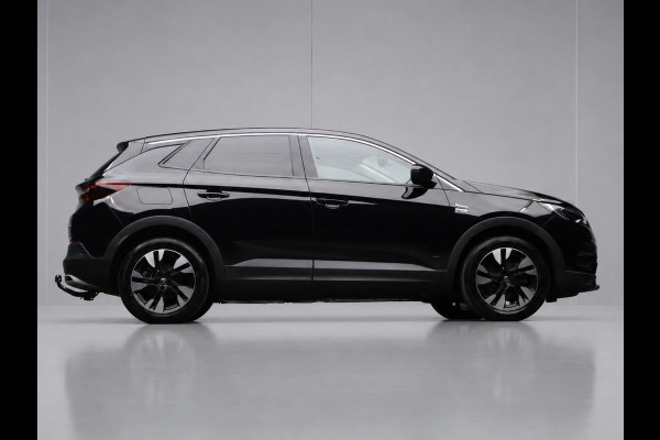 Opel Grandland X 1.6 Turbo Hybrid Ultimate (APPLE CARPLAY,NAVI,STOELVERWARMING,CAMERA,360 VIEW,SPORTSTOELEN,NETTESTAAT)