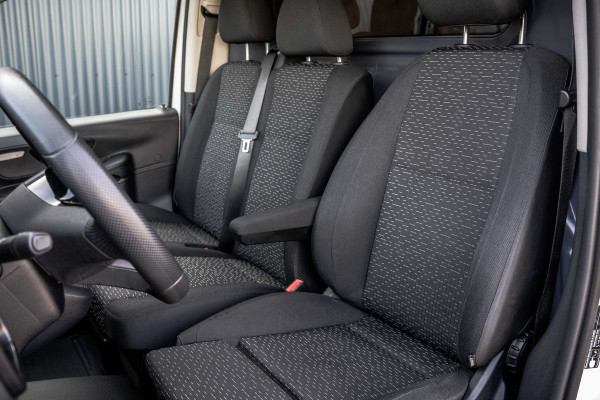 Mercedes-Benz Vito 116 CDI | Facelift | 3-Zits | Camera | Cruise | PDC | Stoelverw. | Airco