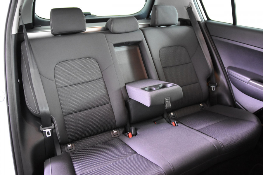 Kia Sportage 1.6 GDI DynamicLine *Navigatie*Camera*Carplay*