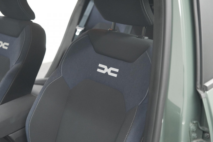 Dacia Duster Mild Hybrid 130 Expression | Camera | Stoelverwarming | Apple Carplay | Navigatie