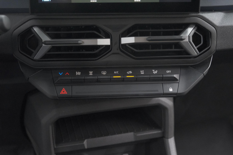 Dacia Duster Mild Hybrid 130 Expression | Camera | Stoelverwarming | Apple Carplay | Navigatie