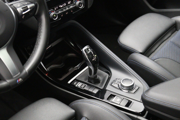 BMW X1 sDrive18i 140 PK Automaat M-Sport Executive Edition, Panoramadak, Camera, Cruise Control