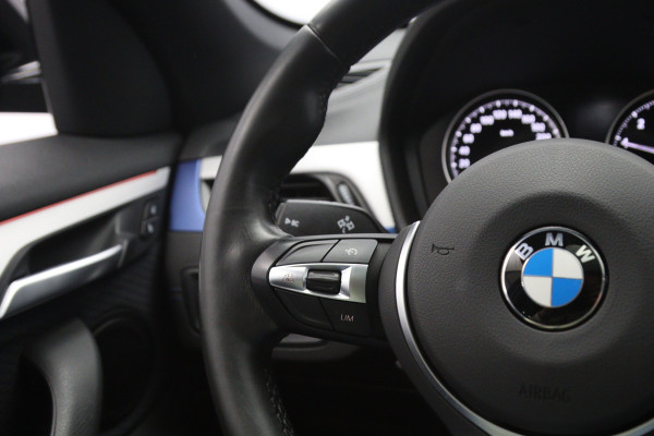 BMW X1 sDrive18i 140 PK Automaat M-Sport Executive Edition, Panoramadak, Camera, Cruise Control