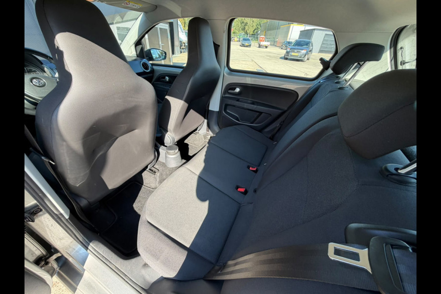 Volkswagen up! 1.0 BMT move up!