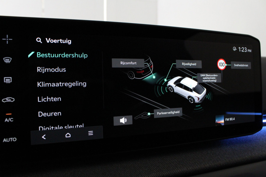 Kia EV4 Fastback Business Plus 81.4 kWh > 633 km WLTP/360 camara/Sfeerverlichting