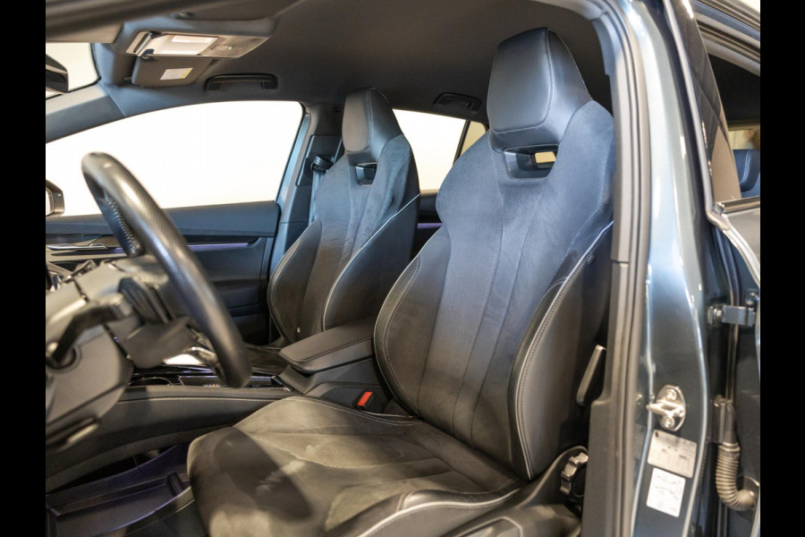 Škoda ENYAQ iV 60 Sportline SOH 92% / 180pk / NAP / Trekhaak / Achteruitrij camera /