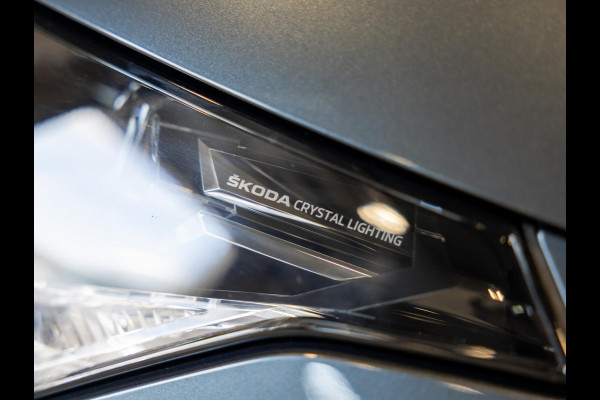 Škoda ENYAQ iV 60 Sportline SOH 92% / 180pk / NAP / Trekhaak / Achteruitrij camera /