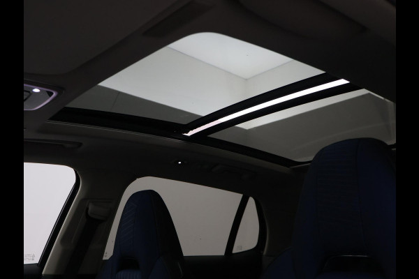 Lynk & Co 01 1.5 PHEV 261 PK BLACK PACK + TREKHAAK | 360 CAMERA | 20 INCH ZWARTE VELGEN | PANORAMA