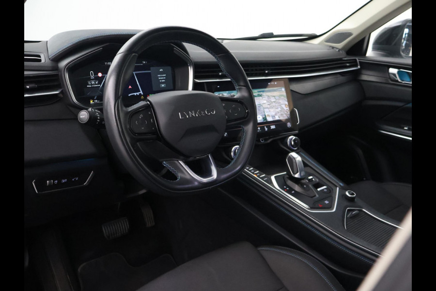 Lynk & Co 01 1.5 PHEV 261 PK BLACK PACK + TREKHAAK | 360 CAMERA | 20 INCH ZWARTE VELGEN | PANORAMA