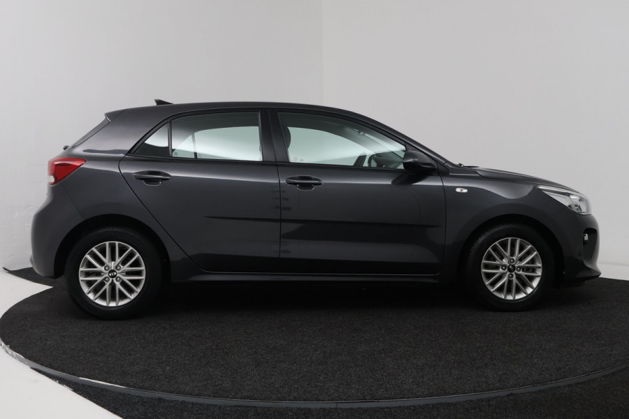 Kia Rio 1.0 TGDI DynamicLine (CARPLAY, CAMERA, PDC, NAVIGATIE, LM VELGEN)
